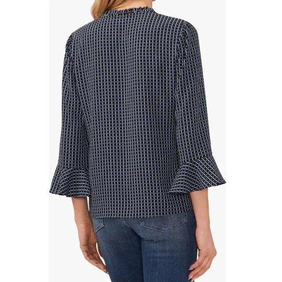 CeCe Garden Geometric Print Blouse In Cerulean Dusk - New With Tag - Reemoly - Picture 2 of 13